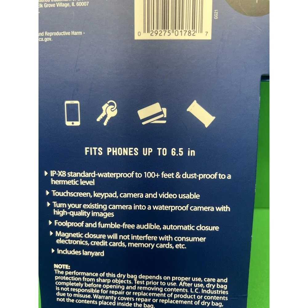 Lewis N. Clark WaterSeals Magnetic Closure Waterproof 100 ft Phone Pouch Blue‎